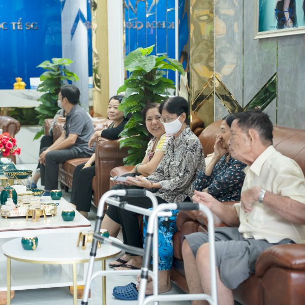 Nha Khoa Quốc Tế Sài Gòn Nha Khoa Quốc Tế Sài Gòn 9