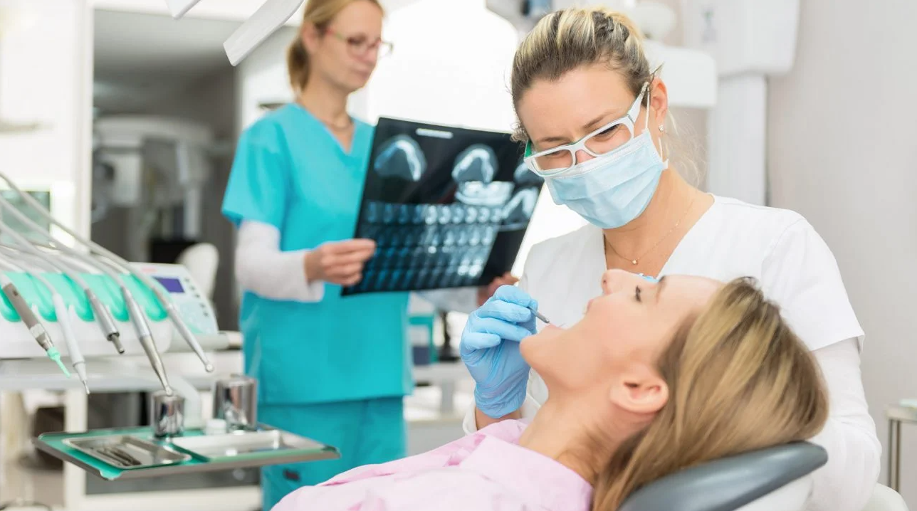 Nha Khoa Quốc Tế Sài Gòn Trồng răng implant all on 6 tại Nha khoa Quốc tế SG