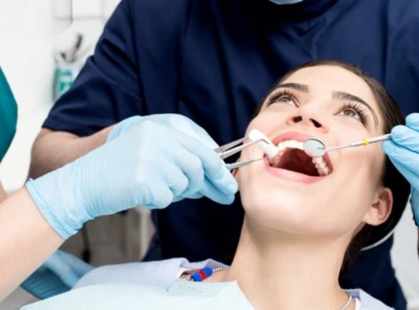 Nha Khoa Quốc Tế Sài Gòn Trồng răng Implant chuẩn châu Âu tại Nha khoa Việt Đức