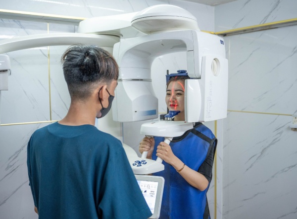 Nha Khoa Quốc Tế Sài Gòn Nha Khoa Quốc Tế Sài Gòn là nơi có bác sĩ chuyên môn cao, trang thiết bị hiện đại và chính sách minh bạch