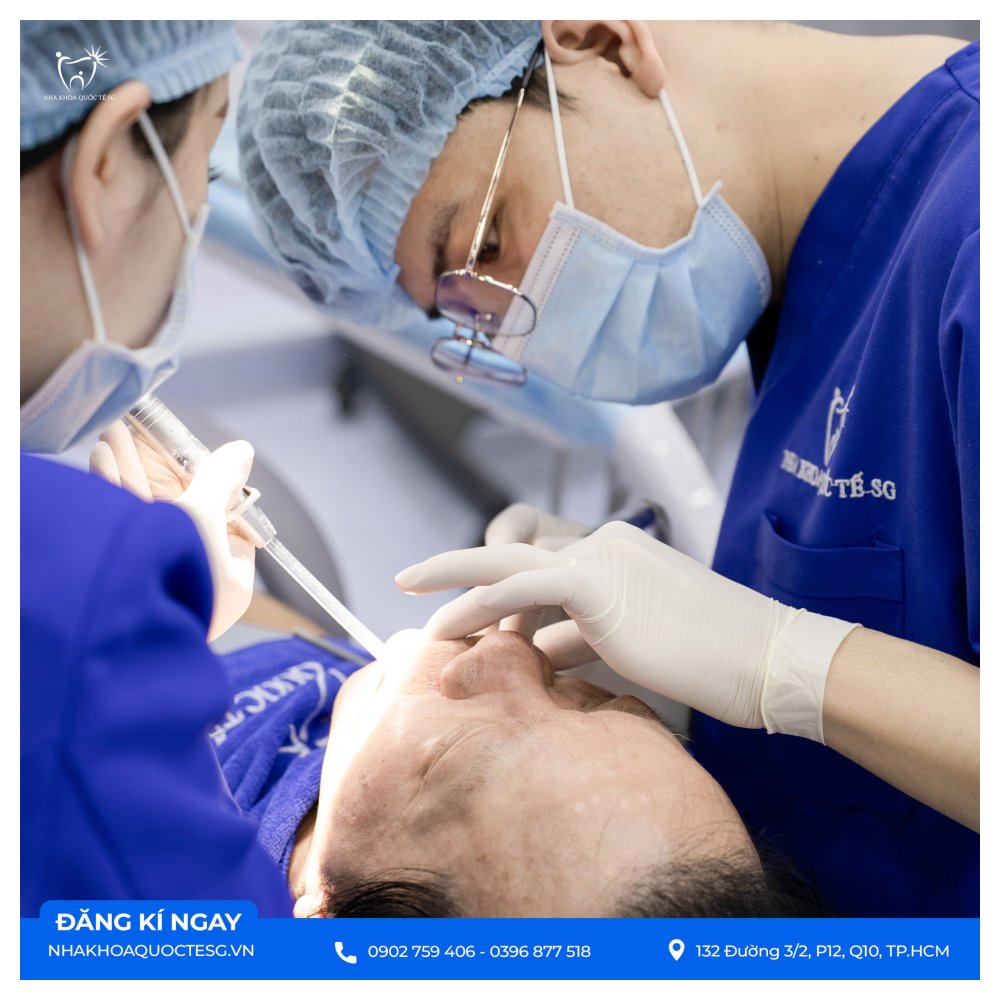 Nha Khoa Quốc Tế Sài Gòn Đội ngũ y bác sĩ giàu kinh nghiệm Nha Khoa Quốc Tế SG