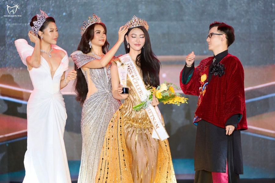 Khoảnh khắc vinh quang của Á Hậu 1 Nguyễn Thị Thu Thảo tại Miss Celebrity Vietnam 2025