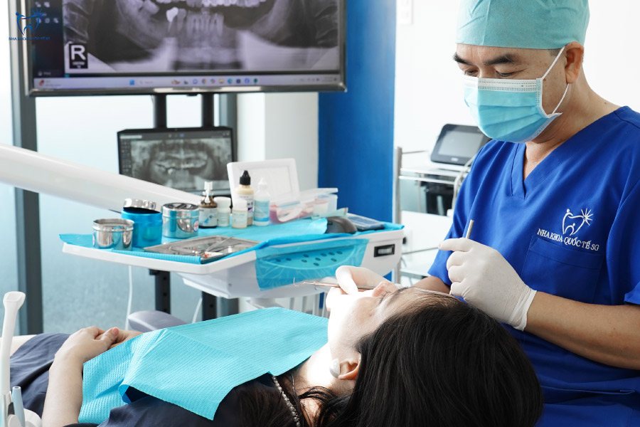 Chẩn đoán và điều trị răng miệng chính xác tại nha khoa uy tín Quận 10 - Nha Khoa Quốc Tế SG